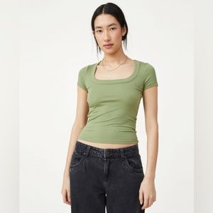 cotton on staple rib scoop neck tee safari green xxs